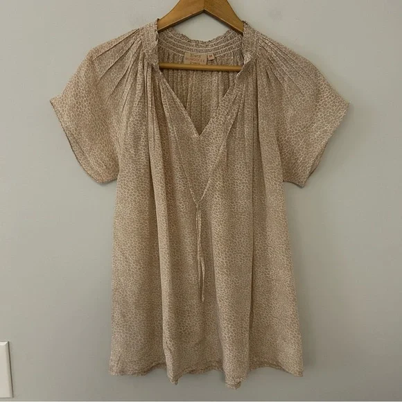 Rungolee Louise 100% Silk V-Neck Blouse in Sand Tortoise - Picture 1 of 5